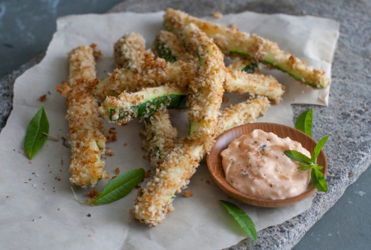 Cheesy zucchini fries with peprika dipping sauce.