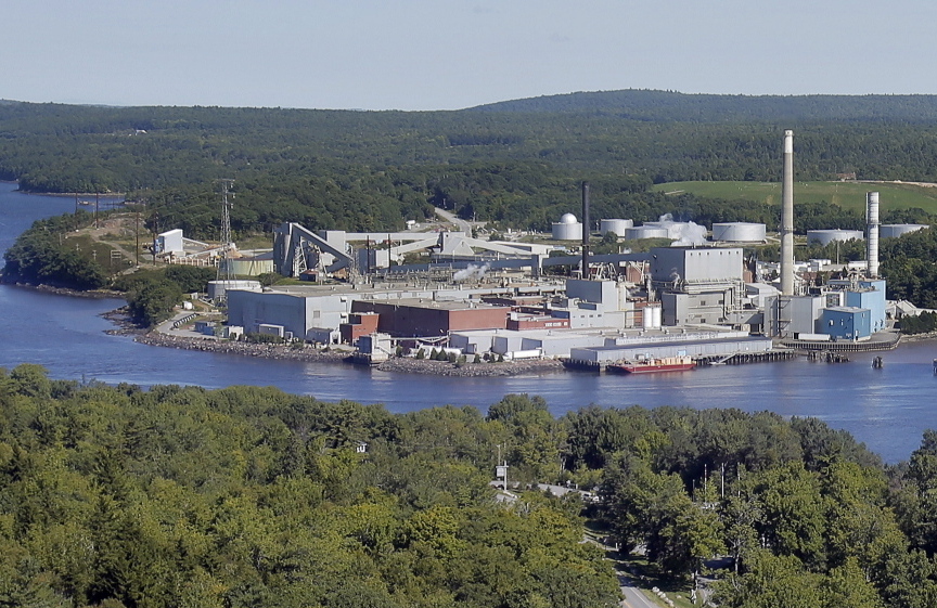 two full BUCKSPORT, ME - SEPTEMBER 30: Verso Paper has announced they are closing the Bucksport paper mill, displacing 500 workers. Photo taken on August 29, 2014.