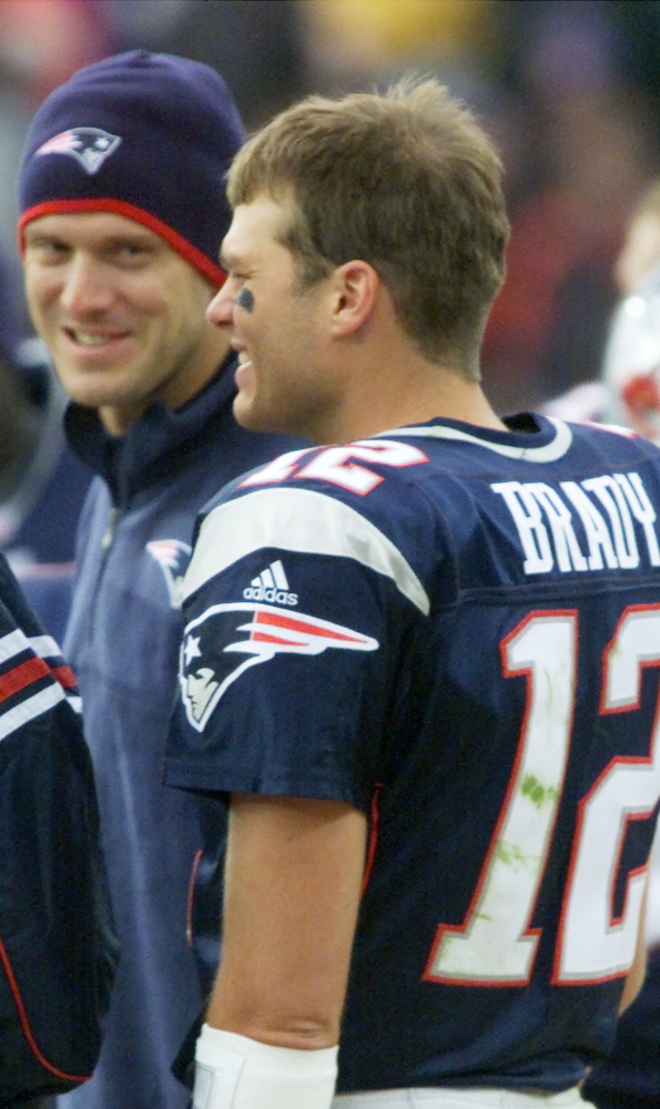Tom Brady got words of encouragement from Drew Bledsoe when he started his first game against Peyton Manning and the Colts on Sept. 30, 2001.