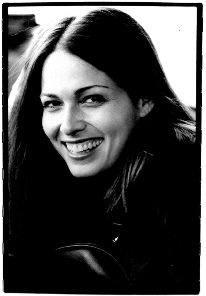 This undated photo provided by the Goldberg family shows movie and television actress Sarah Goldberg, who starred in "7th Heaven" and "Jurassic Park III." Goldberg's entertainment career started as a bumblebee in a Chicago City Ballet production of "Cinderella," and gained momentum when she was asked to be an extra on the Julia Roberts movie "My Best Friend's Wedding." 