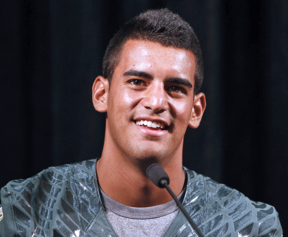 Oregon quarterback Marcus Mariota