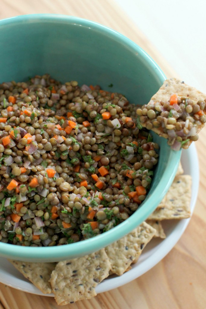 The lentil salad can be also be eaten with chips, as an hors d'oeuvre or snack.