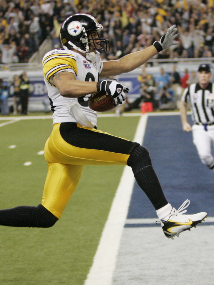 Steelers wide receiver Hines Ward leaps into the end zone on a 43-yard touchdown pass from fellow receiver Antwaan Randle El in 2006.