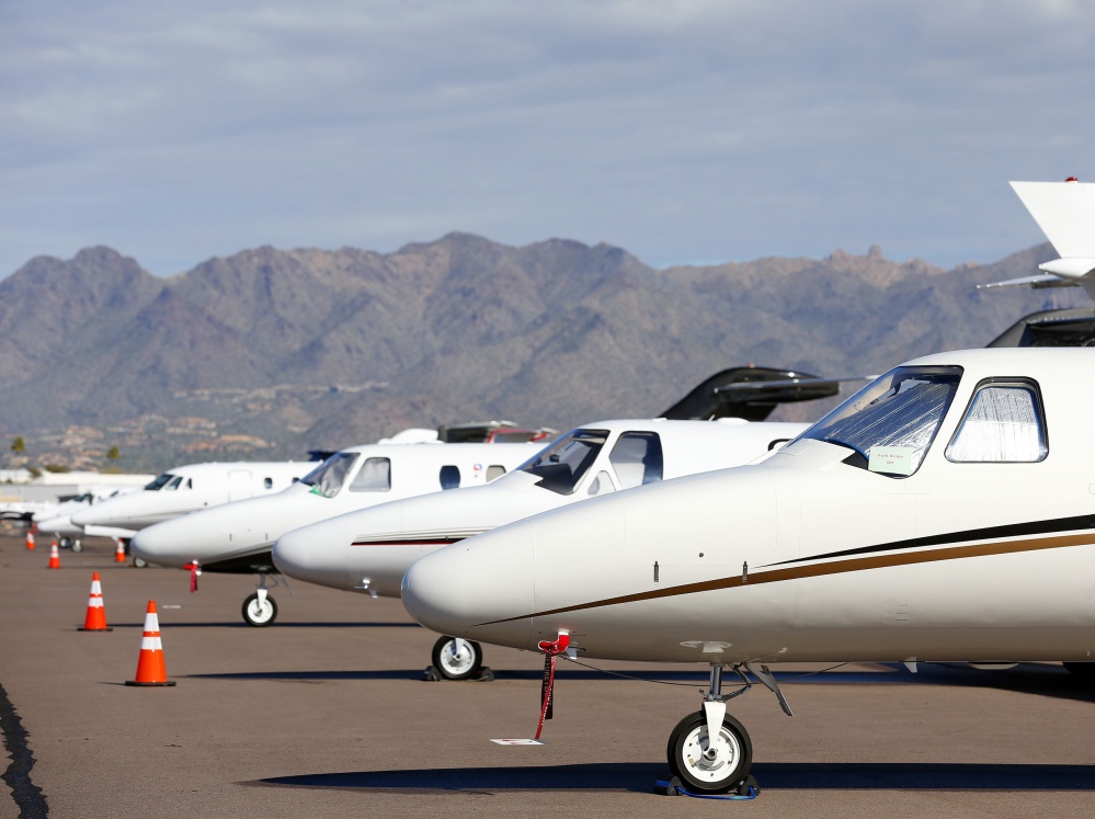 Private jet-setters are arriving in style at Scottsdale Airport as well as the seven other airports around metropolitan Phoenix for Sunday’s Super Bowl and a PGA golf tournament. The boost in private jet traffic is one of many indicators how major sporting events have become VIP events.