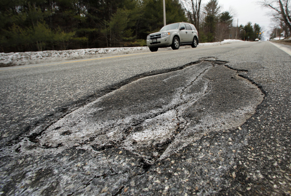 As they did in 2015, Maine's roads got a D this year from the American Society of Civil Engineers.