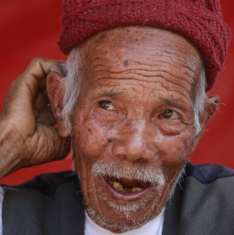 Funchu Tamang, who believes himself to be 101 years old, recounts how he suffered injuries in April’s earthquake in Nepal. He also survived a bigger, magnitude-8 tremblor that leveled cities in 1934.
