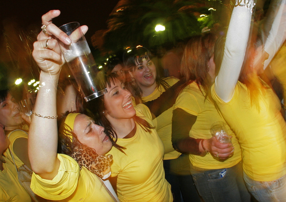 Binge drinking among young Europeans, such as the Spanish girls flouting laws against such activities, is a growing health hazard as well as a drain on public funds, according to the Organization of Economic Co-operation and Development.