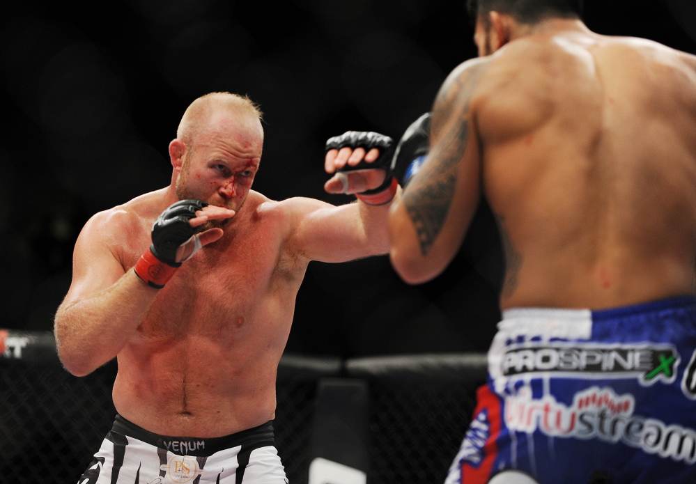 Tim Boetsch last won a mixed martial arts fight in Bangor last August. He lost in January and now will be in the main event Saturday night against 44-year-old Dan Henderson.