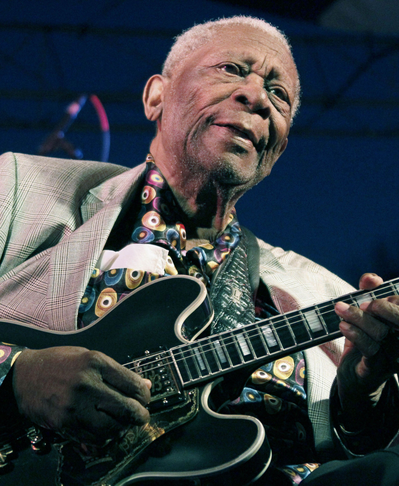 B.B. King performs in 2012. Four of his daughters are raising the possibility that a second will exists.