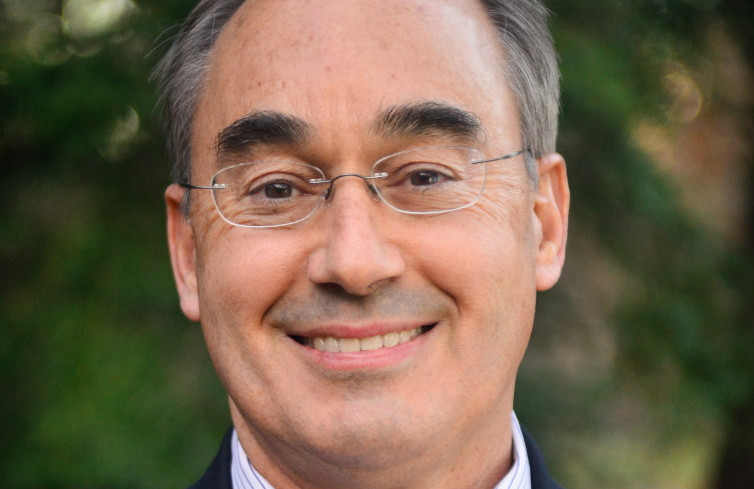 Bruce Poliquin: "It's important that these kinds of changes to the ethics office be made in a bipartisan effort."