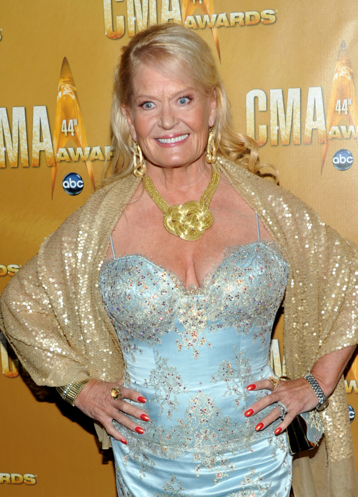 Lynn Anderson’s other hits included “Rocky Top,” “You’re My Man,” “How Can I Unlove You,” “What a Man, My Man Is” and “Top of the World.”