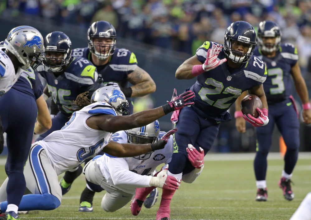 Seahawks running back Fred Jackson, right, is clear to play Thursday night at San Francisco after a minor single-car crash Tuesday. He’s the second Seahawk to be involved in an accident this season.