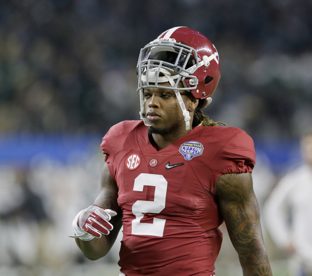 Alabama running back Derrick Henry, who set the SEC record for yards and touchdowns in a season and won the Heisman Trophy, could carry a heavy load in the national title game.