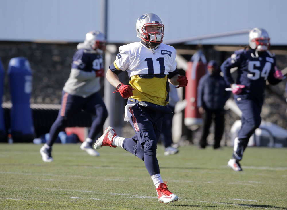 Wide receiver Julian Edelman is expected to be back in the Patriots’ lineup Saturday after missing the last seven regular-season games because of a broken foot.