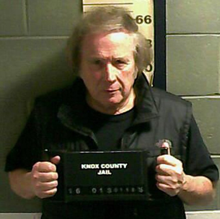 asdfl;kj;lkj ... Singer-songwriter Don McLean was arrested early Monday morning for domestic violence assault. Photo courtesy of Camden Police Department ..... adsfljk;fsda