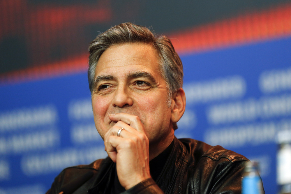 Celebrity magazine Hello! has apologized to George Clooney for running an interview that the star says was "completely fabricated."