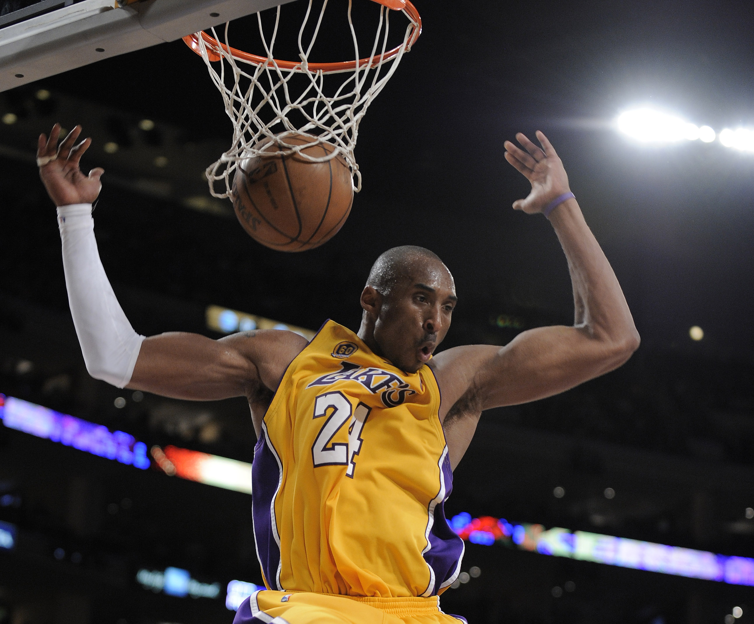 Los Angeles Lakers' Kobe Bryant says he will retire at end of season