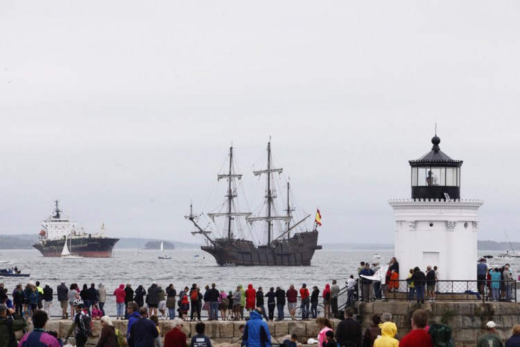 El Galeon makes its way past Bug Light Park on its last visit to Portland in July, 2015. 