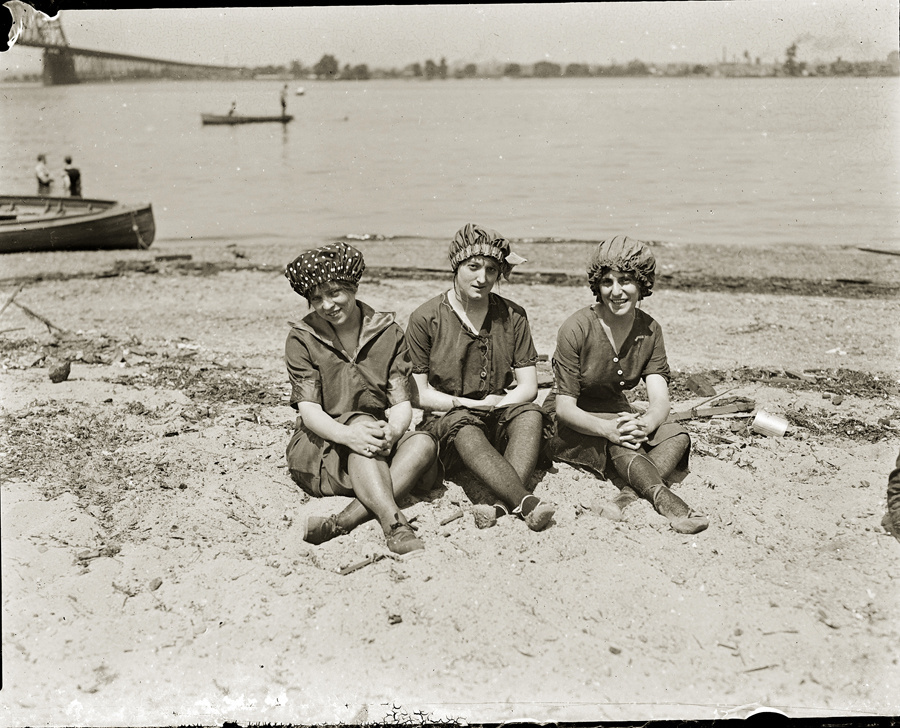  Penobscot Marine Museum's “Three Bathers” photo.