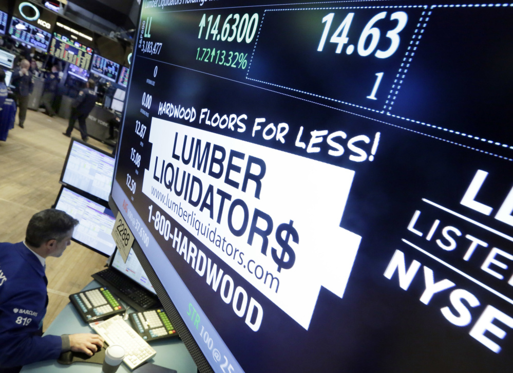 Lumber Liquidators has tested the air quality in 17,000 homes where customers installed a laminate flooring that contains formaldehyde.