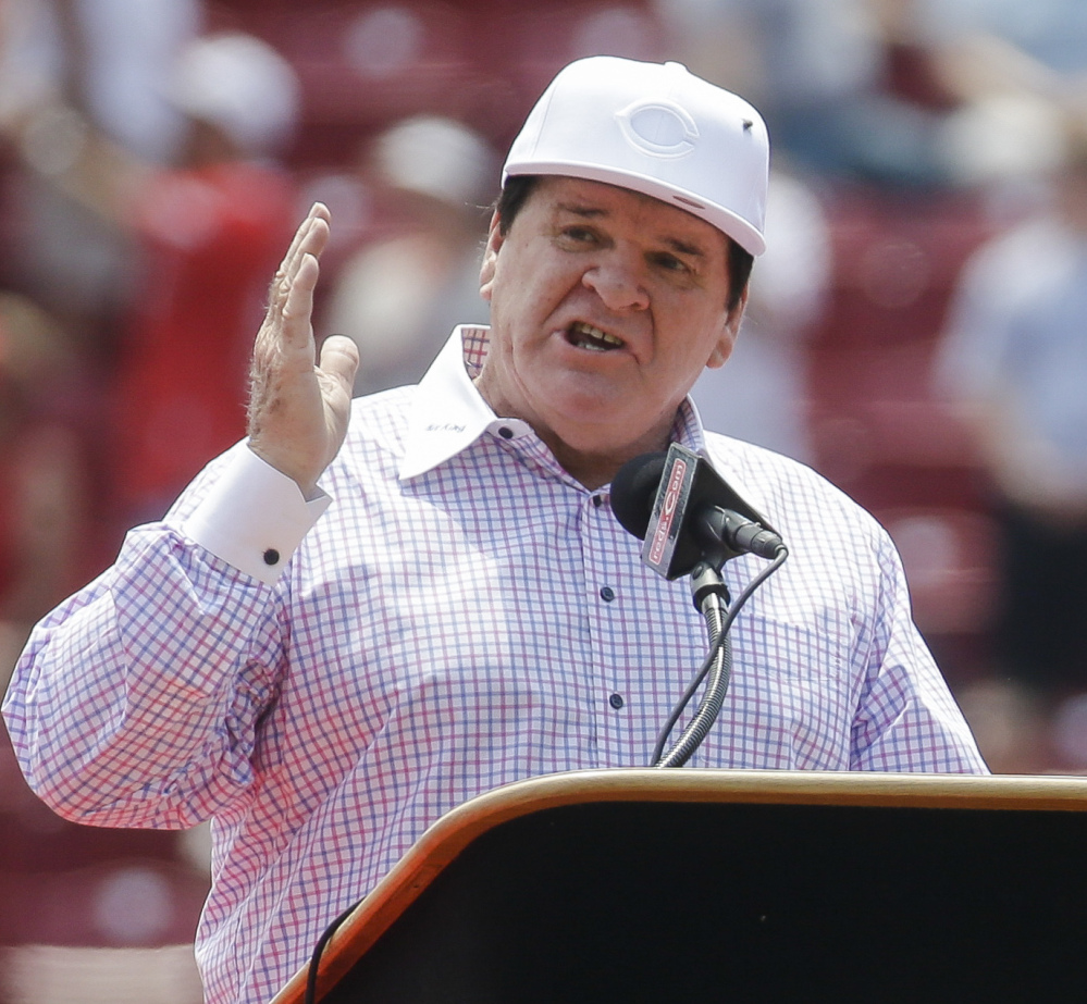 Still beloved in Cincinnati, Pete Rose urges Reds fans to keep supporting the NL Central's last-place team.