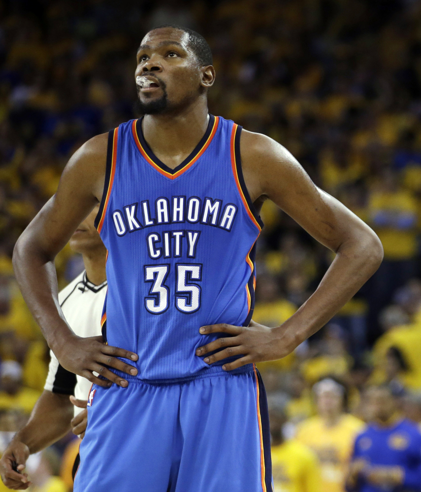 Kevin Durant, a star with the Thunder, agreed to join the Western Conference champion Warriors on Monday, making them the team to beat.