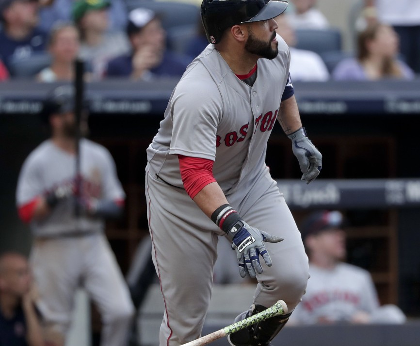 Associated Press/Julie Jacobson
Sandy Leon hit a three-run home run in the sixth inning to lift the Boston Red Sox to their sixth straight win, a 5-2 victory in New York.