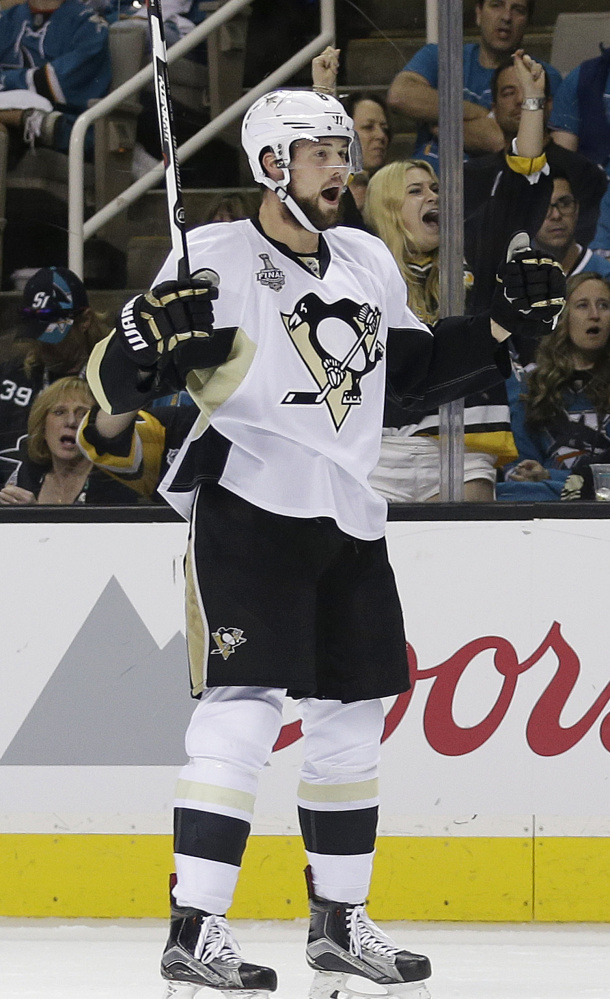 Brian Dumoulin scored just two goals during Pittsburgh's title run, but one came in the Cup-clinching Game 6 against San Jose.