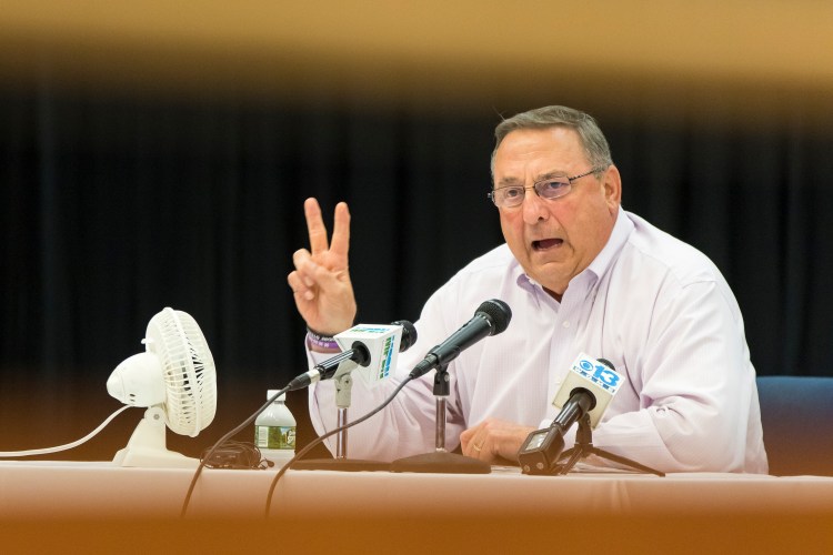 Gov. Paul LePage holds a town hall-style meeting in Sanford on Wednesday. (Photo by Ben McCanna/Staff Photographer)