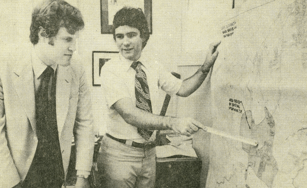 Mike McGovern, right, speaks with then-Town Manager Quentin Spector when McGovern was a summer intern for the town of Cape Elizabeth in 1977. McGovern was a student at the University of Maine. The photo accompanied a story in the Portland Evening Express.