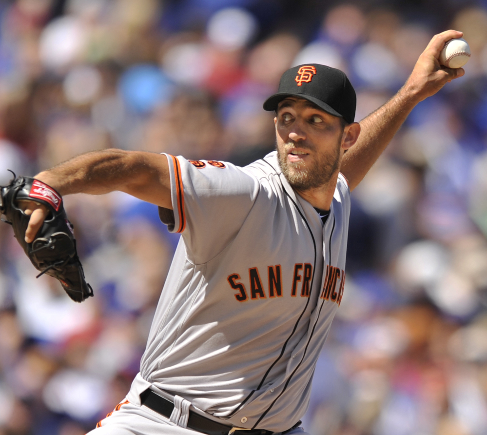 Giants starter Madison Bumgarner got the better of Cubs ace Jake Arrieta in San Francisco's 3-2 victory at Chicago on Saturday afternoon.