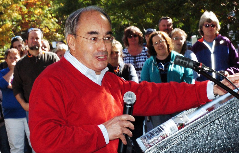 U.S. Rep. Bruce Poliquin speaks to employees of New Balance during a tour of the plant in Skowhegan on Tuesday.
David Leaming/Staff Photographer