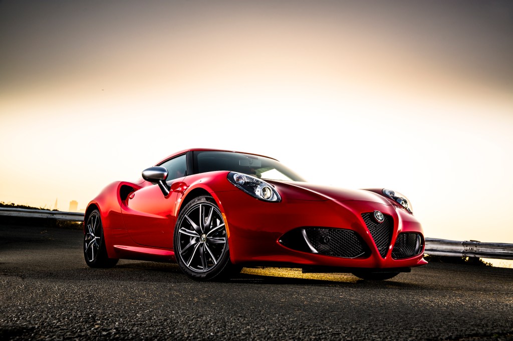 Available as a coupe or convertible: the Alfa Romeo 4C.