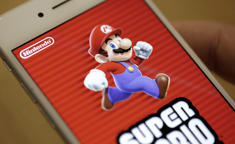 It's free to play the first three levels of Nintendo Co.'s new mobile game "Super Mario Run," but after that the game costs $10 – "a huge ask," says one analyst.