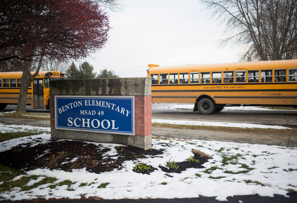 Students and staff at Benton Elementary School are allowed to use the tap water there again after weeks of using only bottled water. Fixtures were replaced throughout the school after tests revealed dangerously high levels of lead and copper.