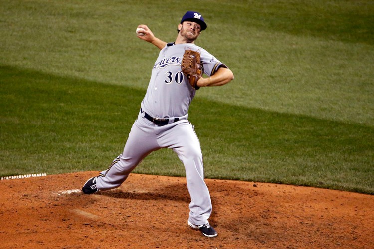 Relief pitcher Tyler Thornburg throws during a Brewers game against Pittsburgh in April 2015.<em>Associated Press</em> 