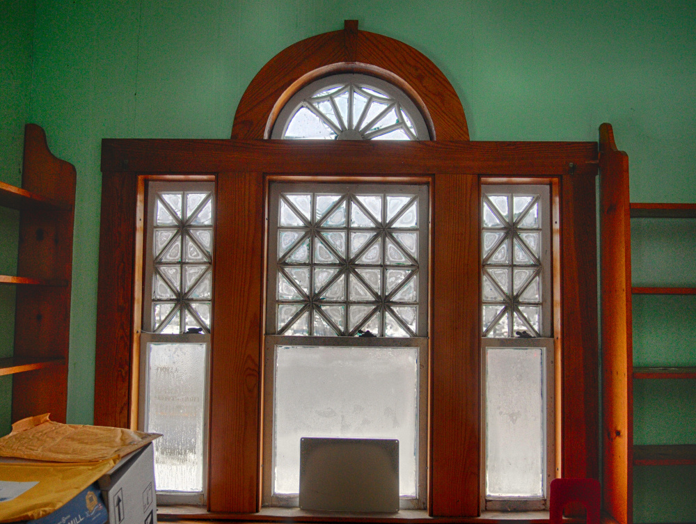 Window frames at the North Monmouth Library.