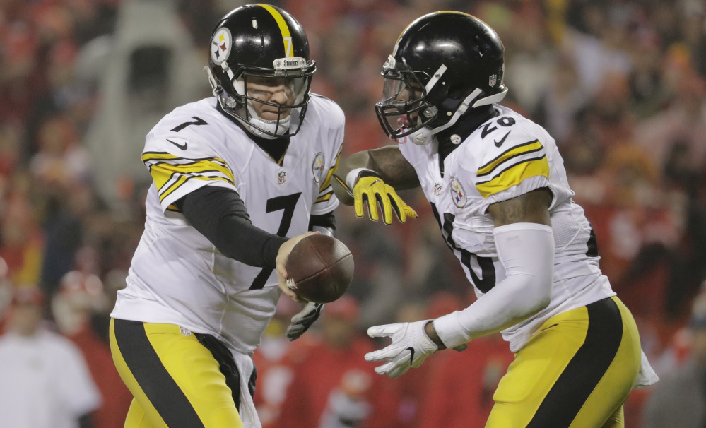 Steelers quarterback Ben Roethlisberger, left, and running back Le'Veon Bell are part of a Pittsburgh offense that can be very difficult to deal with.