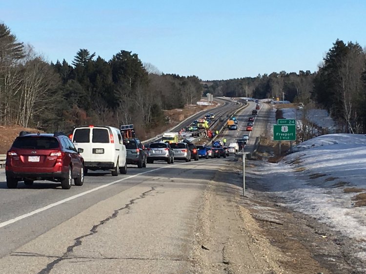 Traffic is backed up on I-295 near Freeport after a fatal truck crash on Jan. 14, 2017. MDOT is planning a long-term technical study of the I-295 corridor that will focus on highway interchanges, traffic signals, new lighting and evaluation of new ramps.