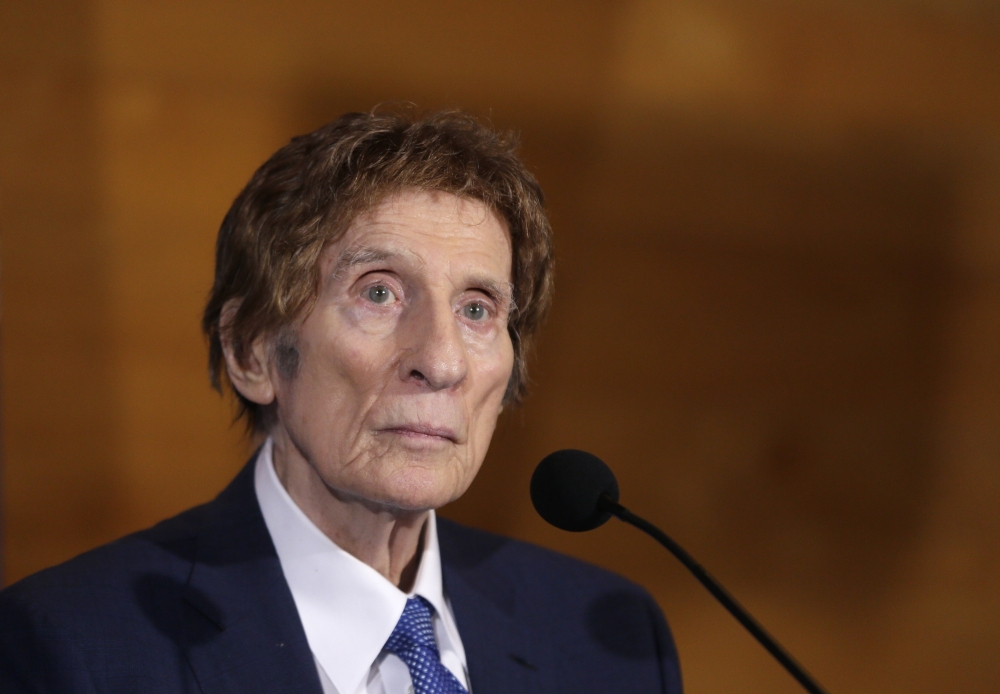 Mike Ilitch, the owner of the Detroit Red Wings and Tigers and founder of the Little Caesars Pizza empire, died on Friday at age 87.