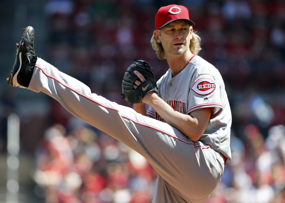 Cincinnati pitcher Bronson Arroyo made his first start since 2014 on Saturday. The 40-year-old Arroyo gave up six earned runs over four innings in a 10-4 loss to the Cardinals at St. Louis.