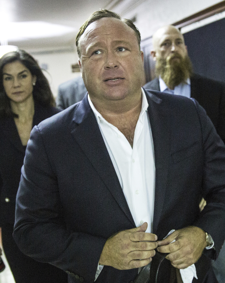 Austin American-Statesman
Right-wing conspiracy theorist Alex Jones at Travis County Courthouse.