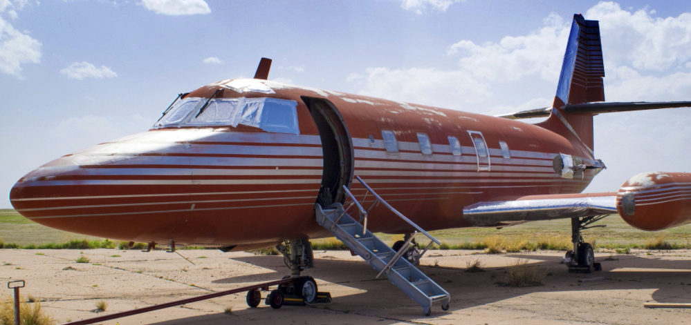 This private jet once owned by Elvis Presley sat on a runway in New Mexico for 30 years. The plane will be auctioned.