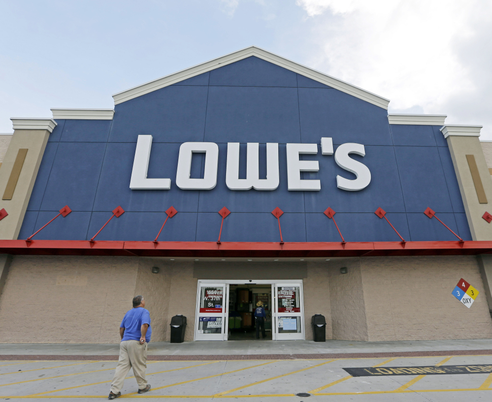 Sales for Lowe's rose nearly 11 percent, to $16.86 billion, the company reported Wednesday. But this fell below Wall Street projections of $17.04 billion.