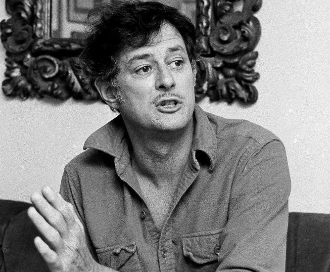 Frank Deford, in a 1984 photo, is often considered the finest sportswriter of his generation. He died May 28 at age 78. Deford, who joined Sports Illustrated in 1962, was known for his detailed psychological profiles of athletes and coaches. He also won acclaim for his novels, his television and radio commentaries and for a heartfelt book about his daughter’s struggle with cystic fibrosis. His stories helped raise sportswriting from the daily chronicle of victory and defeat to something with more literary ambition.