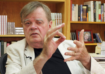 Journalists at MPR News published a lengthy article on Tuesday, based on interviews with more than 60 people who worked with Garrison Keillor in some capacity, that describes  "a years long pattern of behavior" that left several women who worked with him feeling "mistreated, sexualized or belittled."