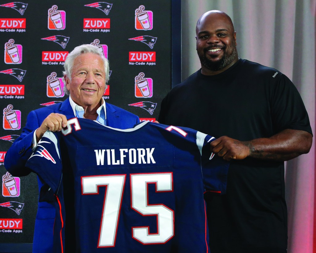 vince wilfork autographed jersey