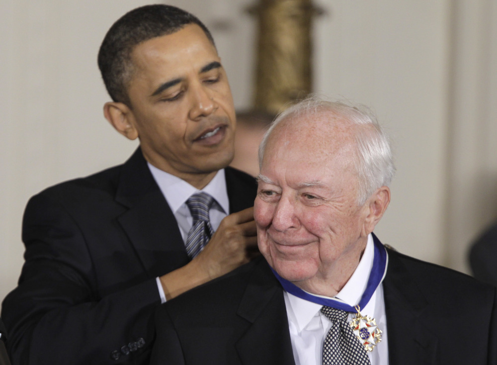 President Barack Obama awards the 2010 Medal of Freedom to Jasper Johns in 2011. Johns' Connecticut property will  host artists after he's gone.