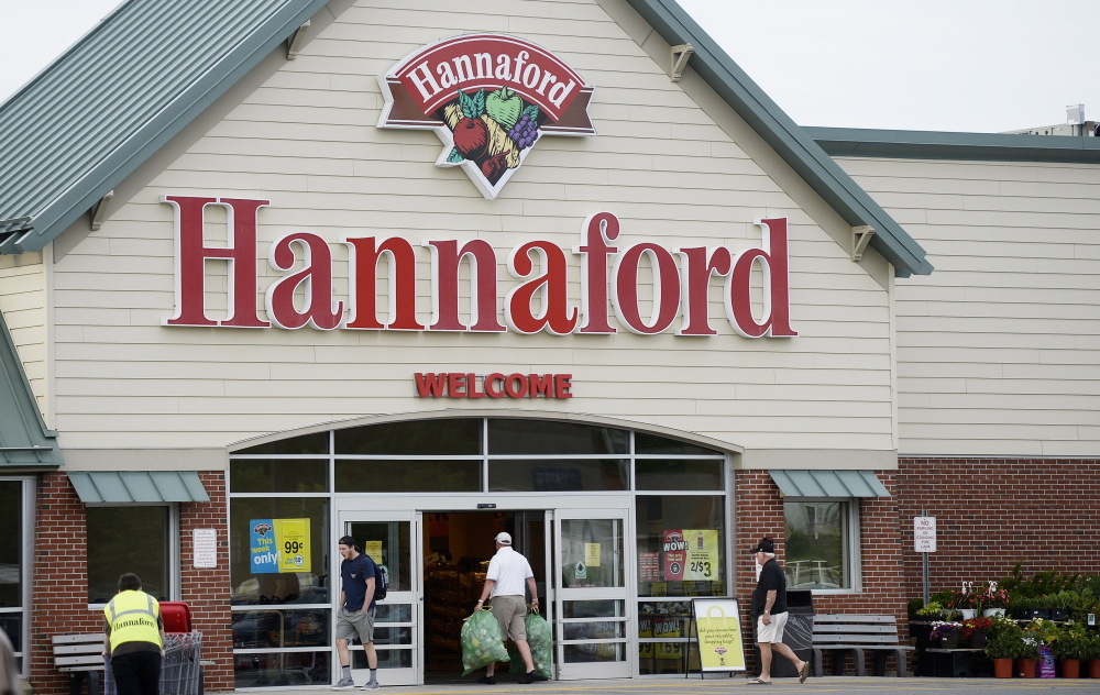 A local environmental group gives Hannaford Supermarkets a zero score for addressing chemical safety in its products.