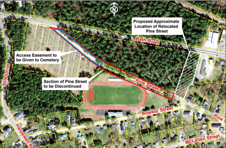 A plan spearheaded by Bowdoin College could see the discontinuance of Pine Street in order to accommodate a 9,000 square foot athletic facility. 
